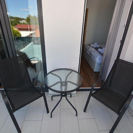 Bibor Apartman Sarvar Exterior photo