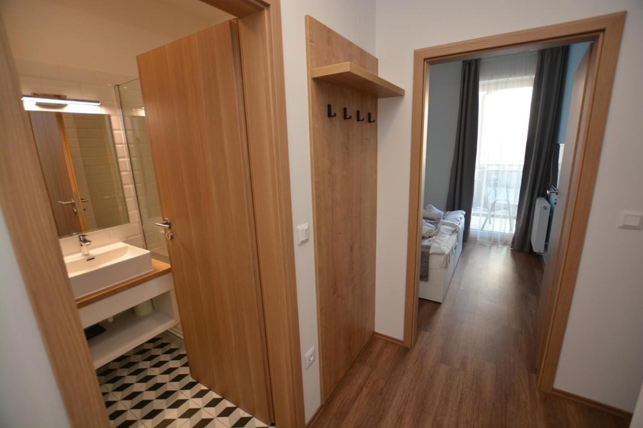 Bibor Apartman Sarvar Exterior photo